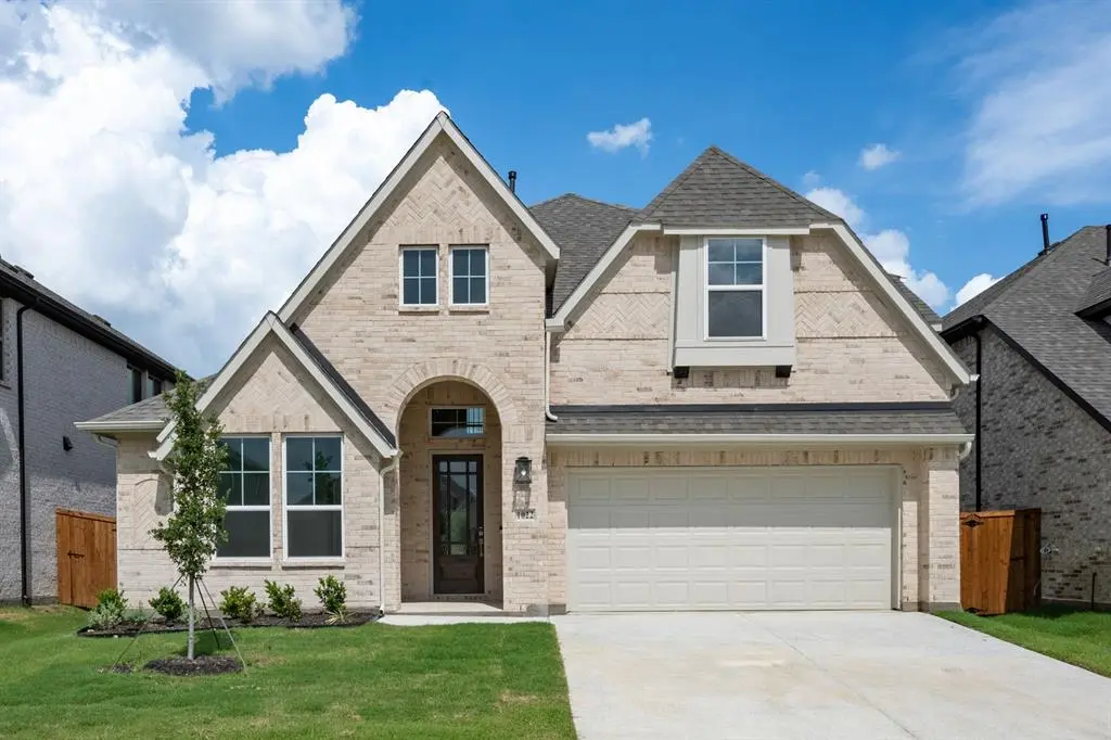 1022 Wheatland Drive, Justin, TX 76247