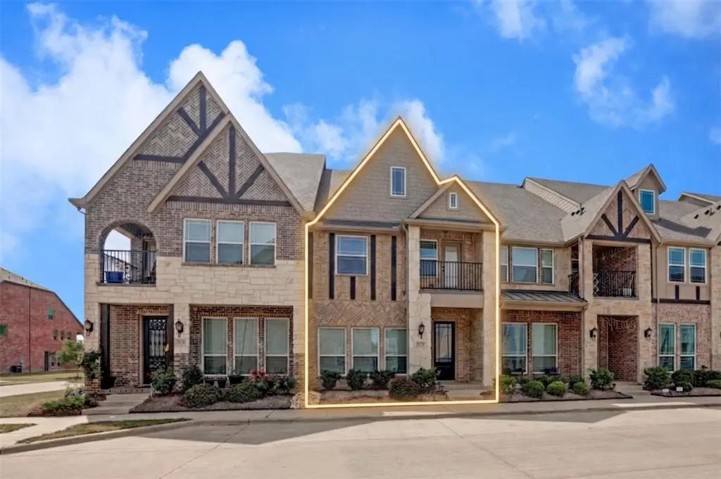 1914 Melinda Lane, Farmers Branch, TX 75234