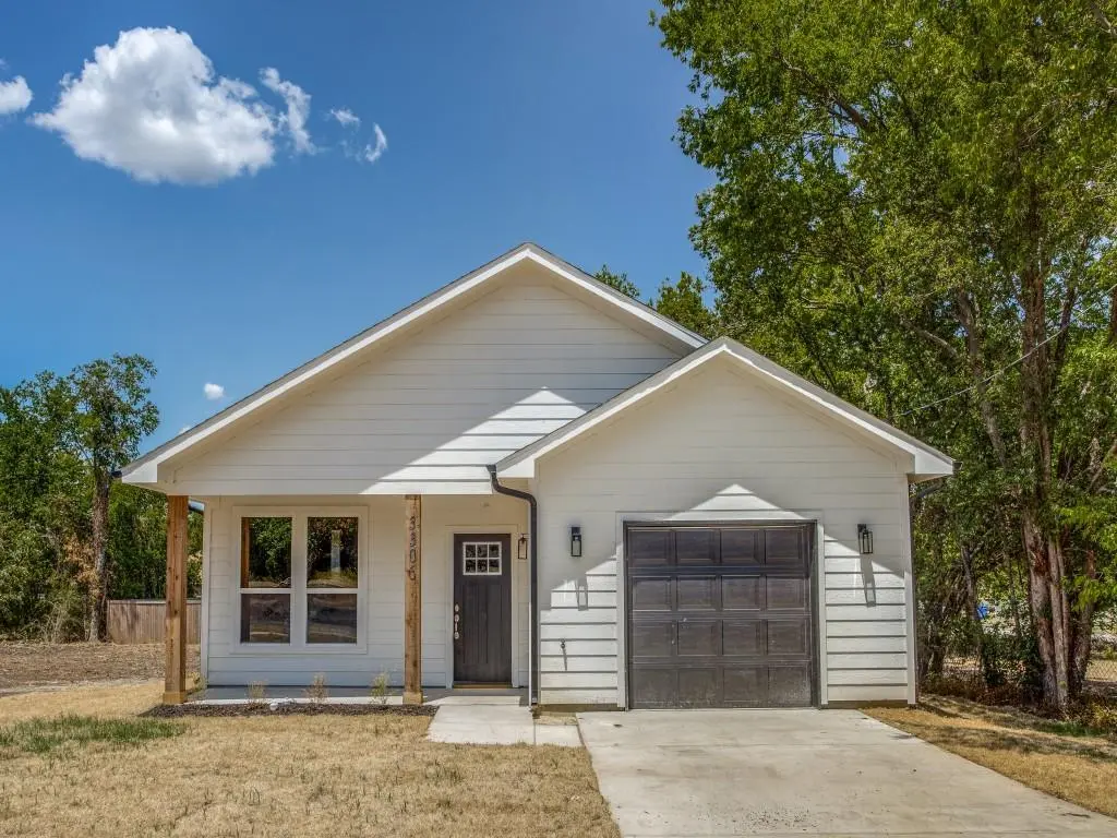 3306 Cedar Street, Greenville, TX 75401