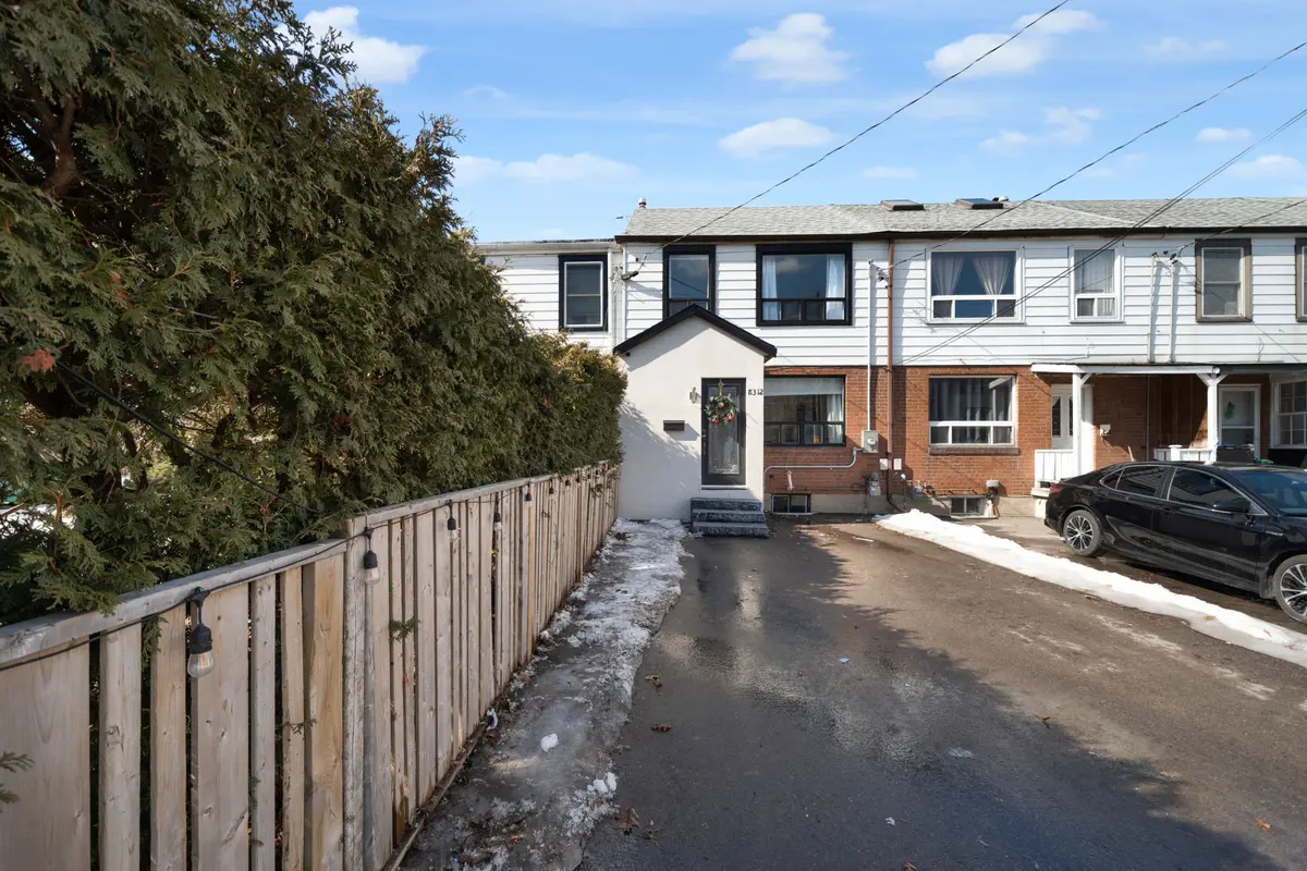 8312 Kipling AVE, Vaughan, ON L4L 2A8