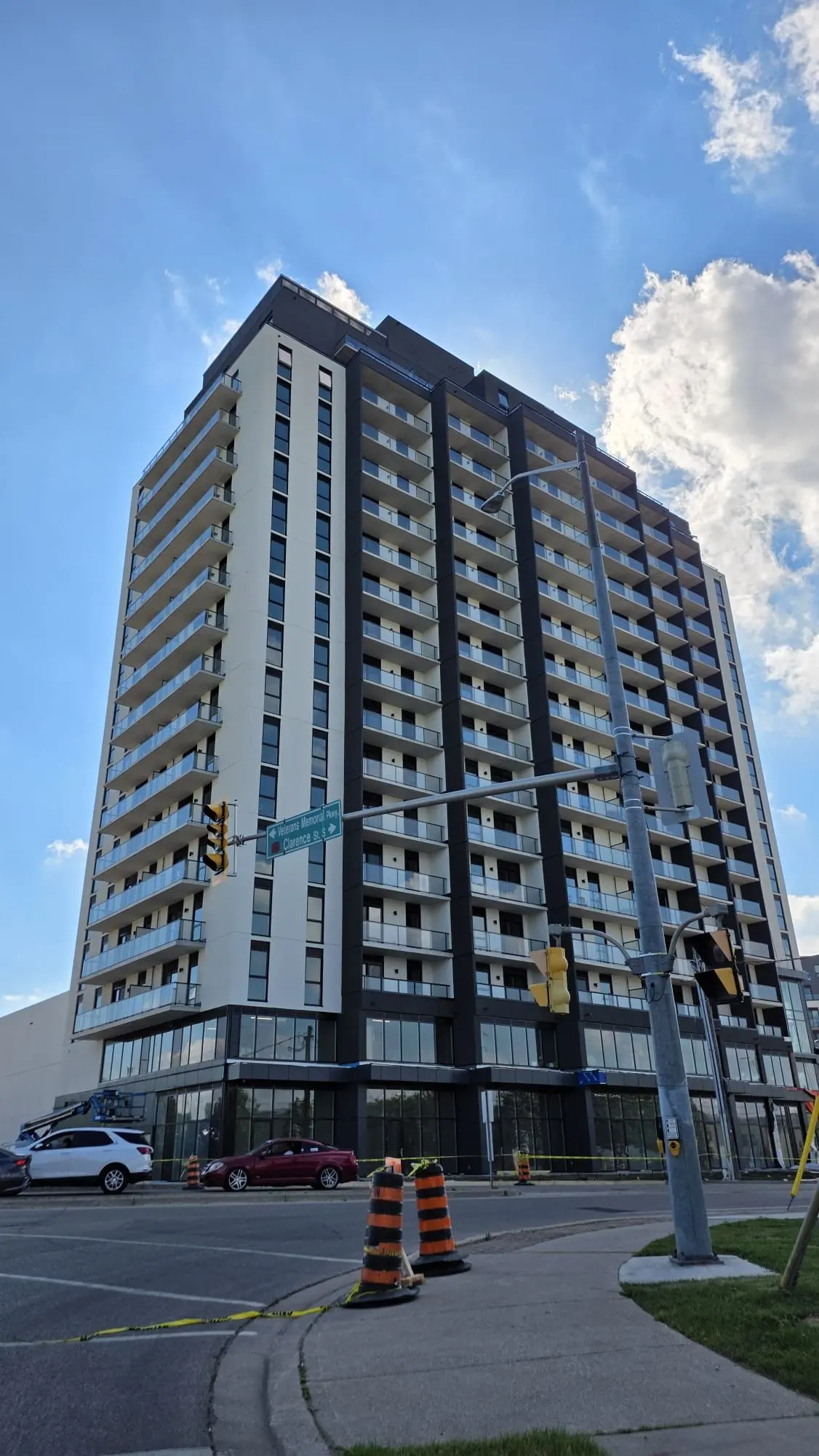 33 Erie AVE #404, Brantford, ON N3S 0C7