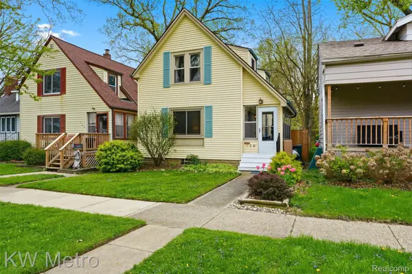 416 E Breckenridge ST, Ferndale, MI 48220