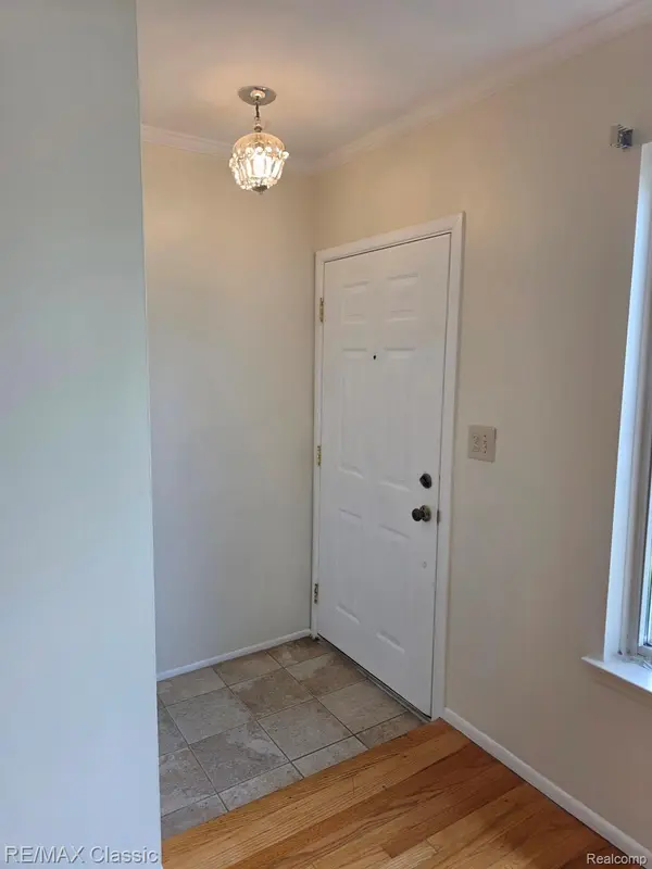 25714 Wexford AVE, Warren, MI 48091
