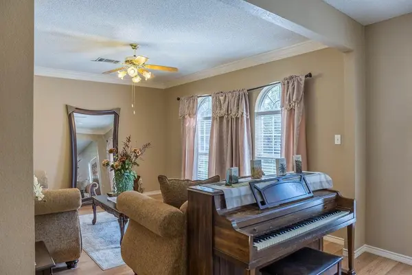 4113 Bluffpoint Road, Rowlett, TX 75088