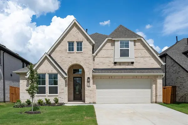 1022 Wheatland Drive, Justin, TX 76247