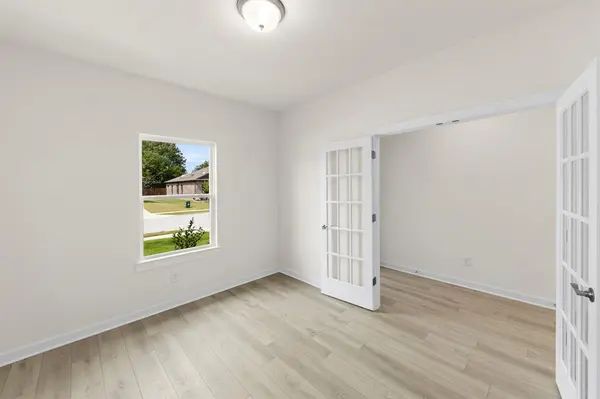1221 Anderson Drive, Trenton, TX 75490