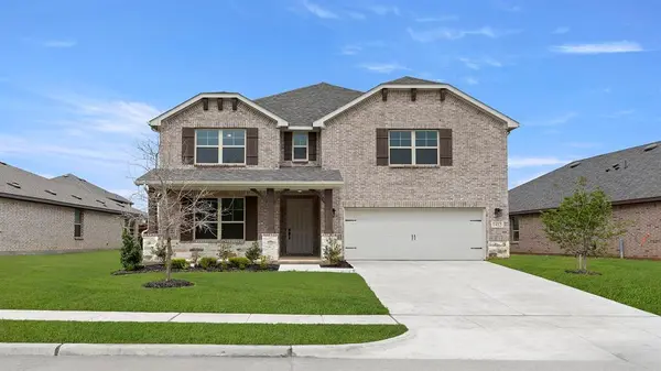 1412 Elle Lane, Aubrey, TX 76227