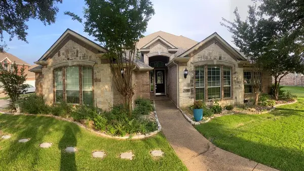 10302 Broadmoor Lane, Rowlett, TX 75089