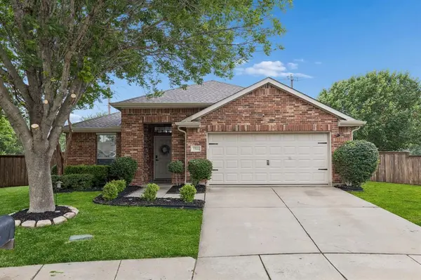 1844 Ringtail Drive, Little Elm, TX 75068