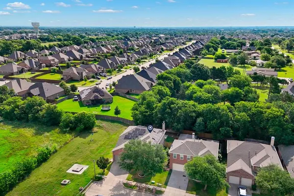 1901 Highland Oaks Drive, Wylie, TX 75098
