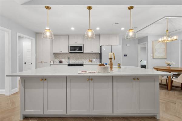6000 Kenilworth Drive, Arlington, TX 76001