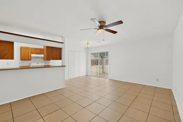 2317 Idlewood Drive, Arlington, TX 76014