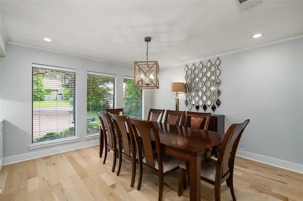 6334 Oakleaf Road, Dallas, TX 75248