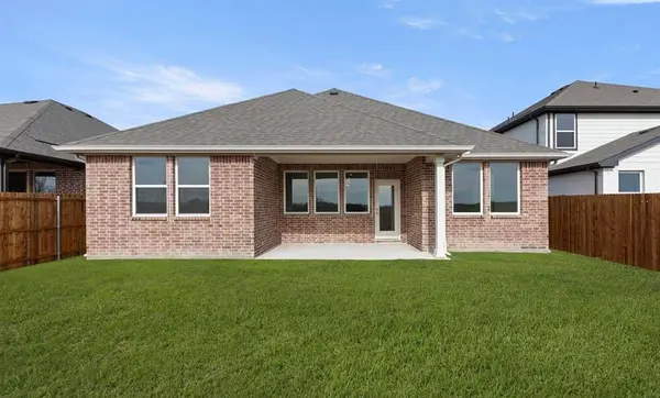 900 Colgate Circle, Princeton, TX 75407