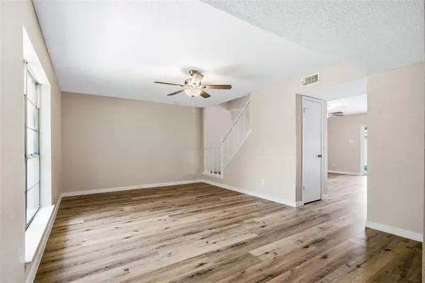 286 Westview Terrace, Arlington, TX 76013