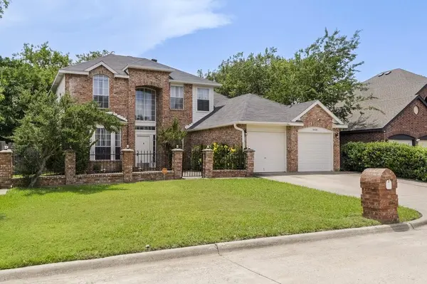 5428 Rolling Green Road, Arlington, TX 76017