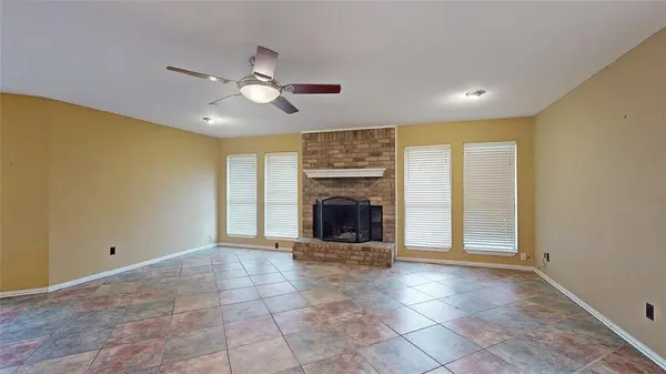 1717 Cunningham Court, Bedford, TX 76021