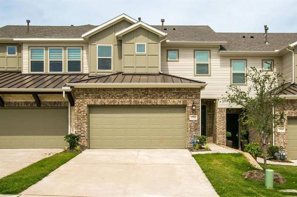 17713 Coralberry Drive, Dallas, TX 75252
