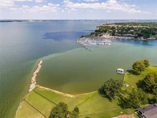000 Scenic Drive, Heath, TX 75032