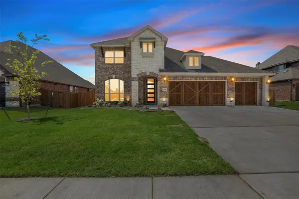 508 Bush Avenue, Waxahachie, TX 75165