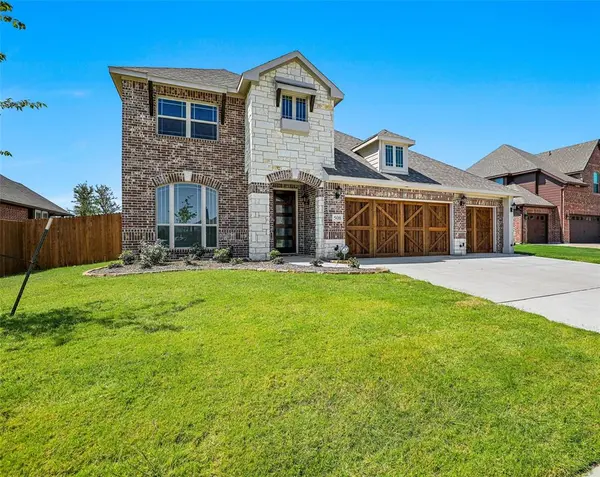 508 Bush Avenue, Waxahachie, TX 75165