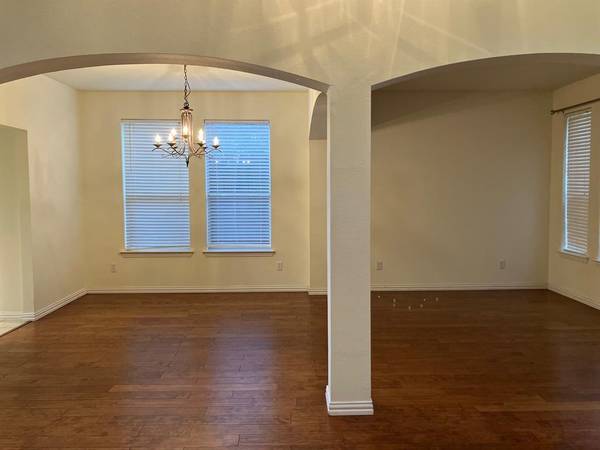 2616 Quail Hollow Drive, Sachse, TX 75048