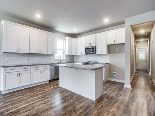3306 Cedar Street, Greenville, TX 75401