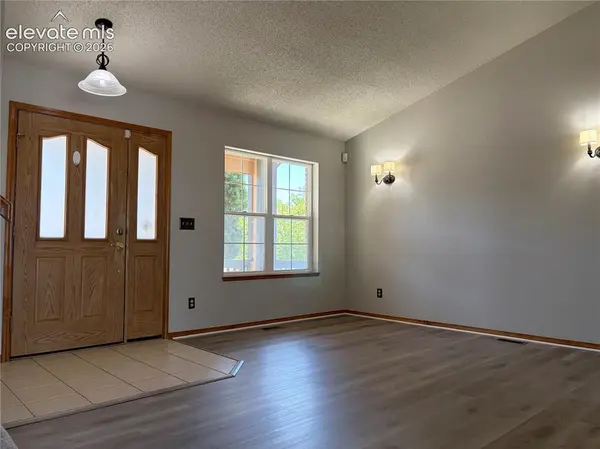 7042 Grand Prairie DR, Colorado Springs, CO 80923