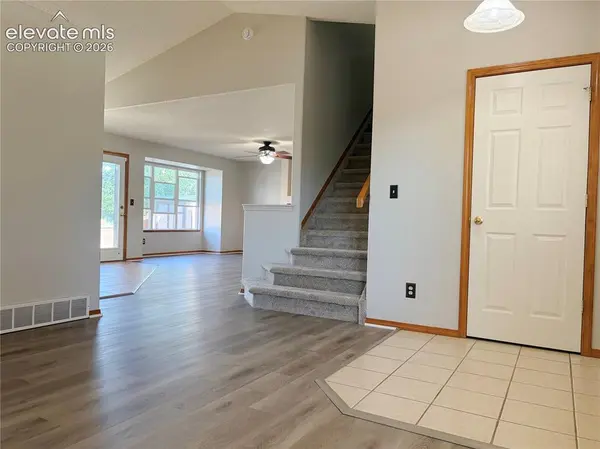 7042 Grand Prairie DR, Colorado Springs, CO 80923