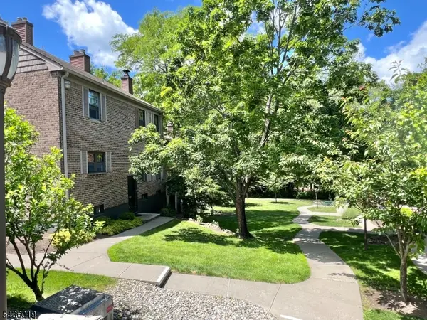 181 Long Hill Rd #A7, Little Falls Twp., NJ 07424