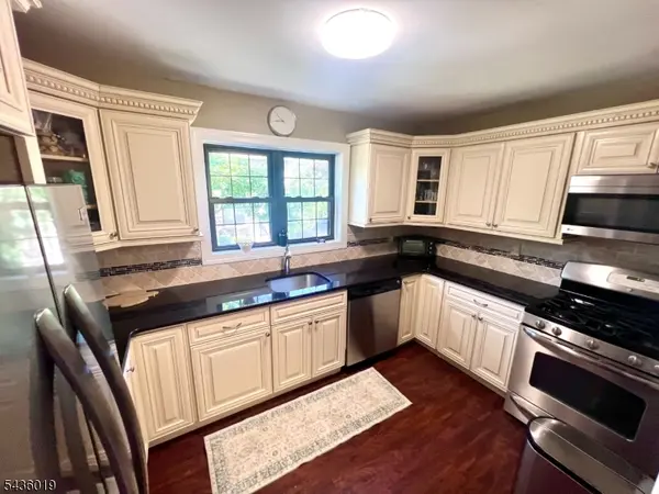 181 Long Hill Rd #A7, Little Falls Twp., NJ 07424
