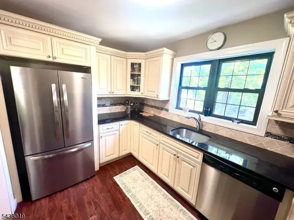 181 Long Hill Rd #A7, Little Falls Twp., NJ 07424