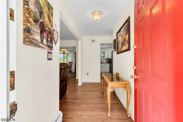 40 Dacotah Ave, Rockaway Twp., NJ 07866