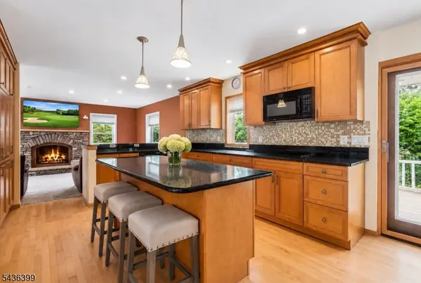 121 N Cottage Pl, Westfield Town, NJ 07090