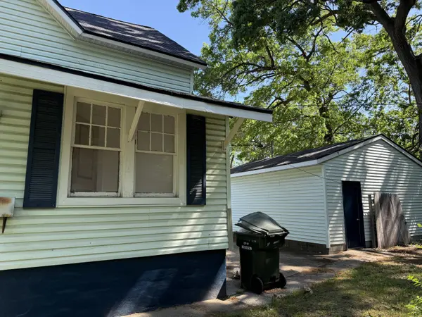 1872 Commerce ST, Muskegon City, MI 49441