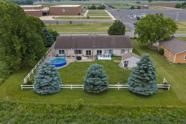 22710 Diamond Cove ST, Lagrange Twp, MI 49031