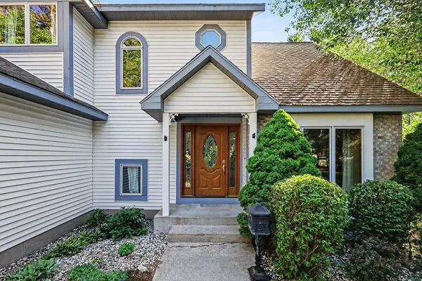 7474 Wiczer DR, Whitehall Twp, MI 49461