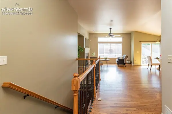 7206 Grand Prairie DR, Colorado Springs, CO 80923