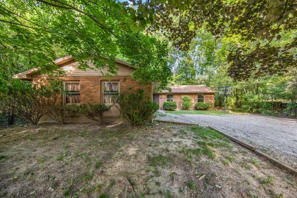 2545 Powell AVE, Ann Arbor, MI 48104