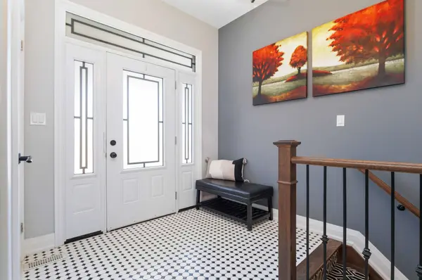37 Nathan AVE, Whitby, ON L1M 0K2