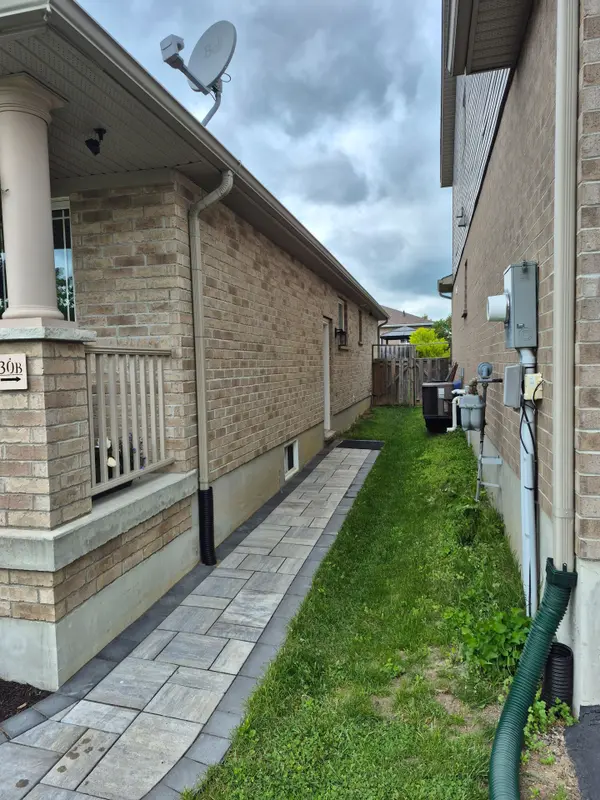 30 Stevenson ST #B-Lower, Essa, ON L3W 0P4