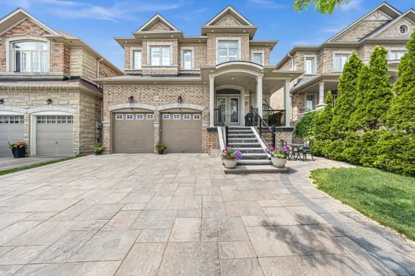 10 Greenforest GRV, Whitchurch-stouffville, ON L4A 0C5