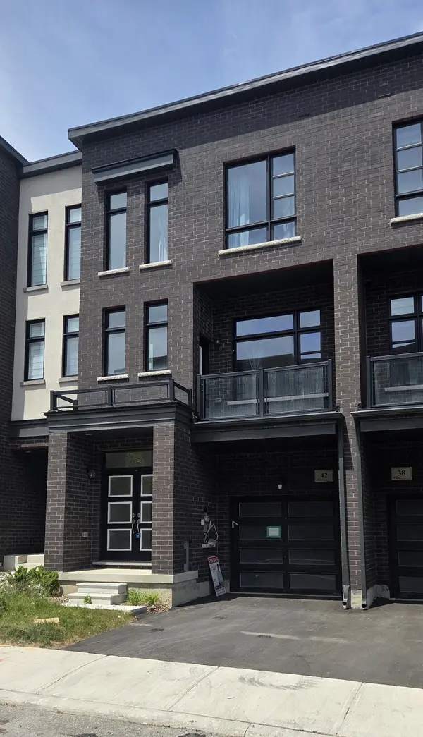 42 Quilico RD, Vaughan, ON L4H 5G9