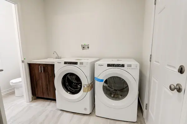 42 Quilico RD, Vaughan, ON L4H 5G9