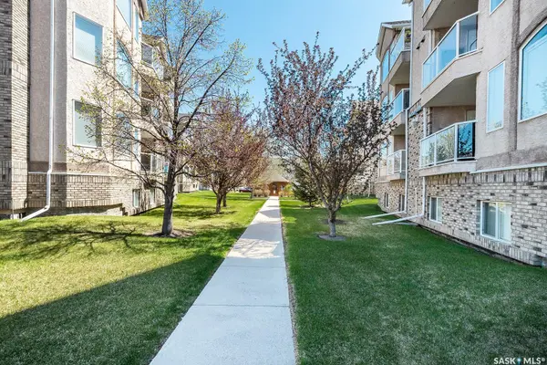 230 Heath AVENUE #104, Saskatoon, SK S7S 1N7