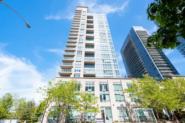 185 Legion RD #1808, Toronto W06, ON M8Y 0A1
