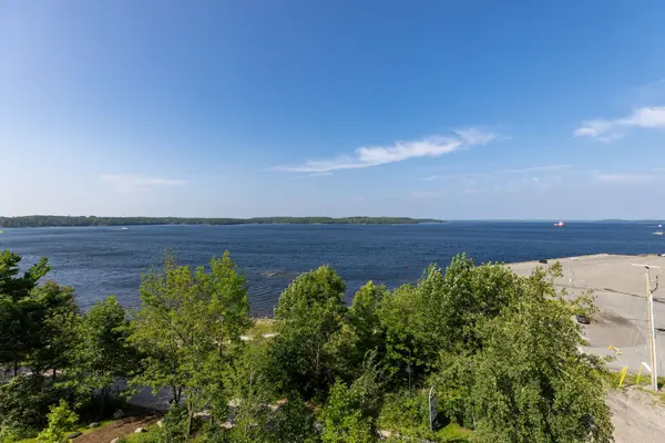 20 Salt Dock RD #203, Parry Sound, ON P2A 0E7