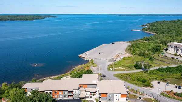 20 Salt Dock RD #203, Parry Sound, ON P2A 0E7