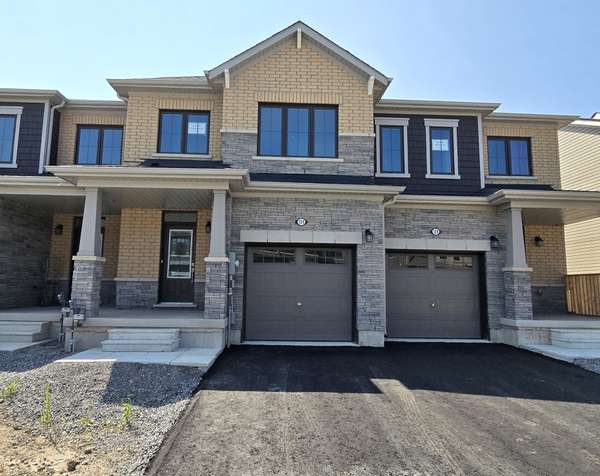 131 Brighton LN, Thorold, ON L2E 6S4