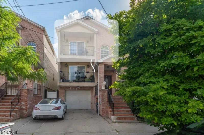 244 Clark Pl #2, Elizabeth City, NJ 07206
